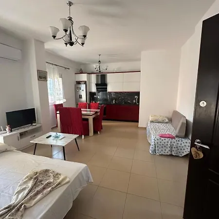 Vacattion 1 * Sarandë