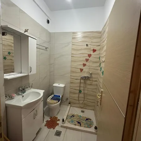 Vacattion 1 * Sarandë