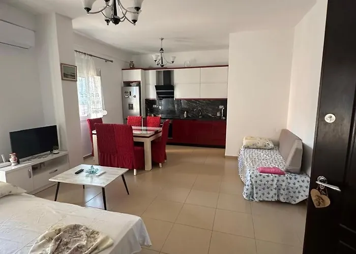 Vacattion 1 * Sarandë